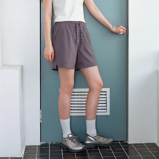 714street轻薄透气微皱感运动短裤女款 2026夏季休闲健身四分裤 商品图1