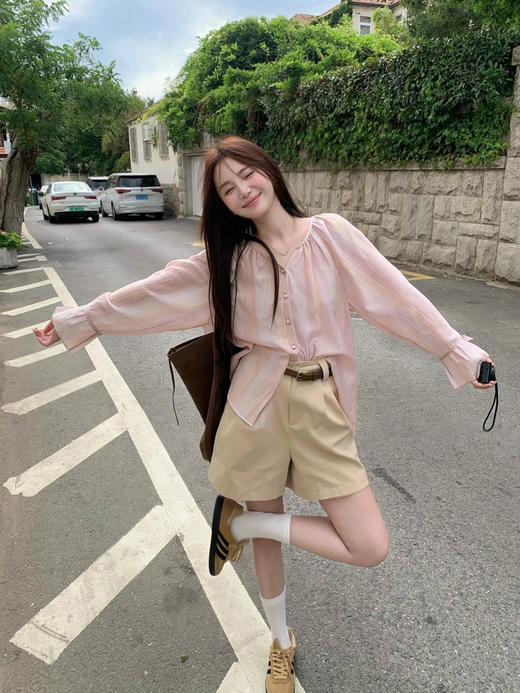 专柜实拍【凉感天丝！】拉夏贝尔/La Chapelle温柔淑女！轻盈气质~插肩袖袖口盘扣设计感长袖衬衫外搭罩衣 商品图2