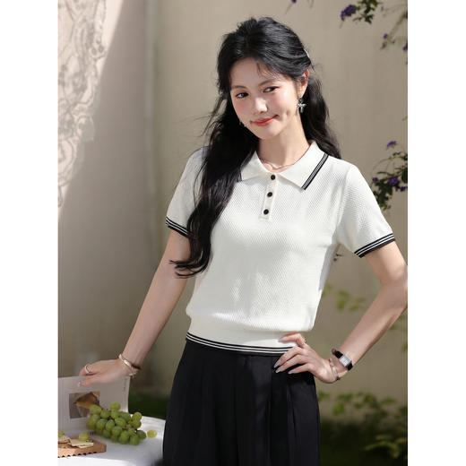 鹿向南【0331/20:00新品前1小时7折限100件】浅杏色莱赛尔针织衫 商品图0