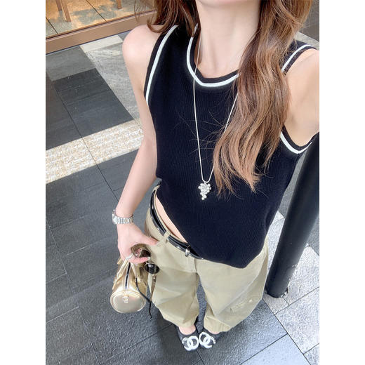<曾小咸推荐>韩系2色挂脖吊带背心百搭针织【预售款，预计3-15天！！】 商品图3