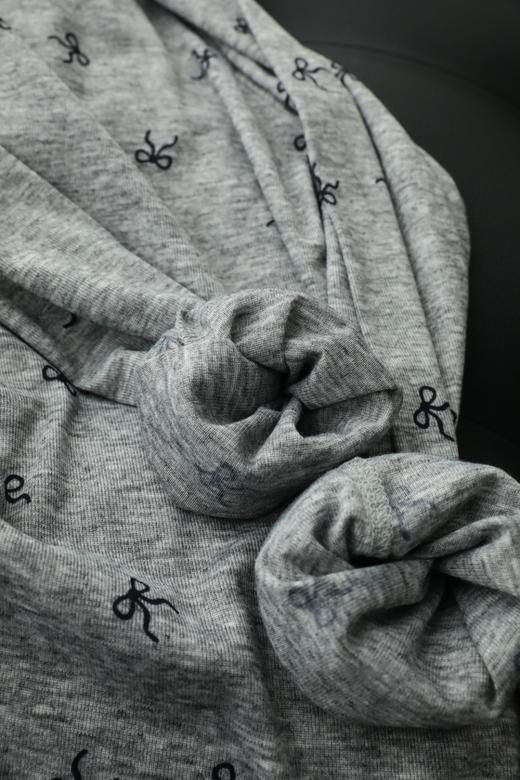 满印蝴蝶结长袖 T 商品图14