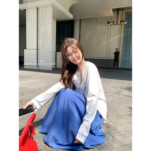 <曾小咸推荐>慵懒字母印花短袖T恤蓝色半裙【预售款，预计3-15天！！】 商品图2