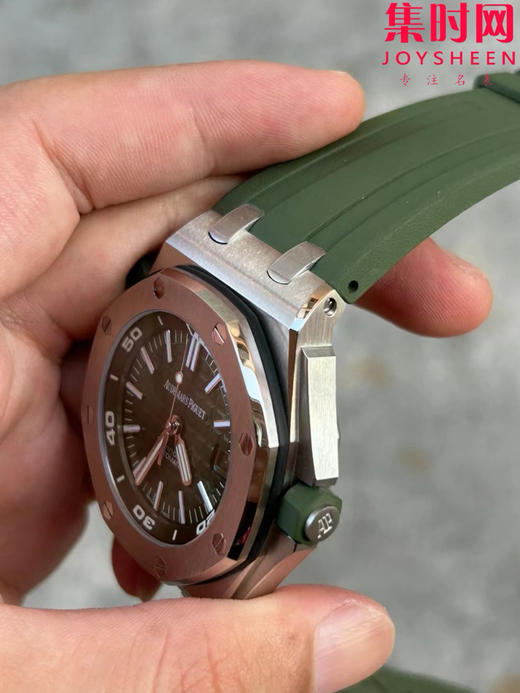 爱彼APS皇家橡树15710系列 APS15710透底 绿色盘 牛油果绿 3120一体机 男士腕表 表径42mm 商品图5
