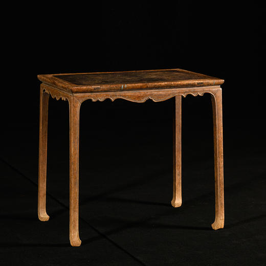 明	黄花梨镶瘿木束腰马蹄腿壸门香案 商品图0