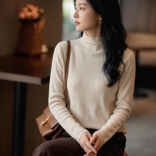 雅致通勤~蕾丝小立领叠穿打底衫精纺羊 绒质感内搭针织上衣30R0572 商品图0