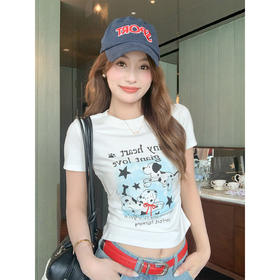 <曾小咸推荐>韩系设计感印花短款T恤上衣【预售款，预计3-15天！！】