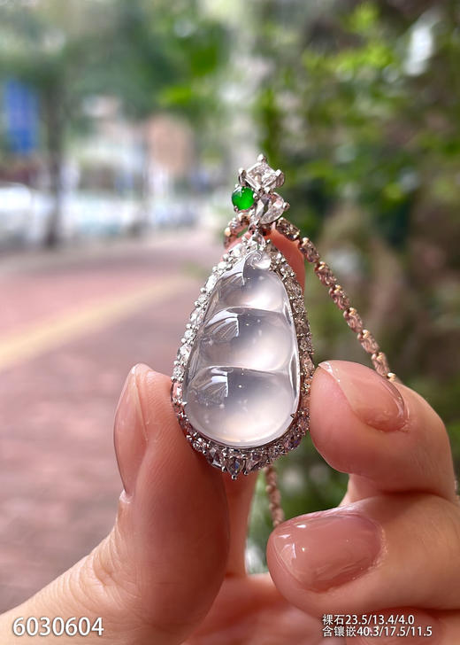 6030604，福豆吊坠。具体价格微信咨询 商品图2