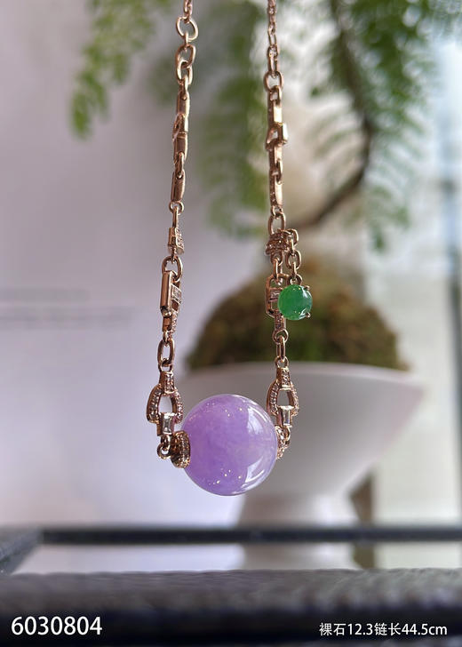 6030804，紫罗兰珠子耳坠。具体价格微信咨询 商品图0