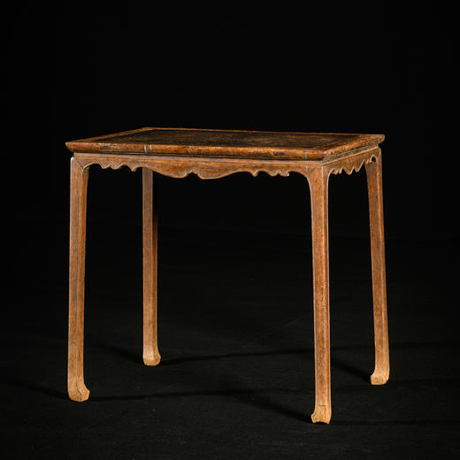 明	黄花梨镶瘿木束腰马蹄腿壸门香案 商品图4