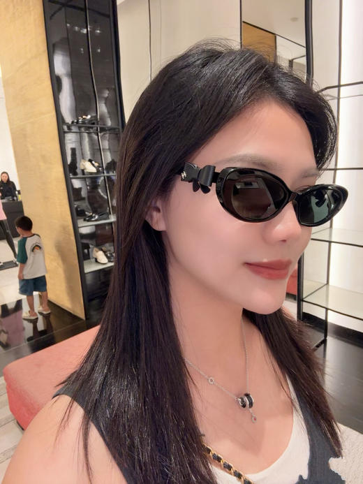 香奈儿  新款猫眼形太阳眼镜 尺寸:54-18-140 商品图8