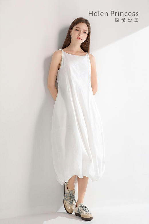 扭结肩带花苞裙 商品图8