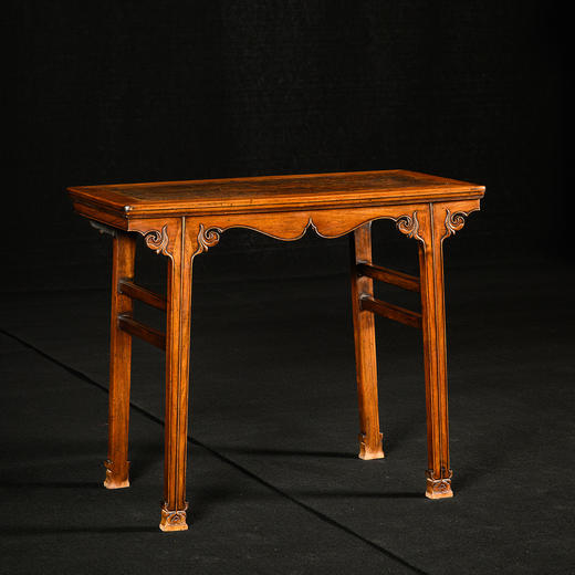 清	黄花梨镶瘿木插肩榫云纹平头案 商品图0