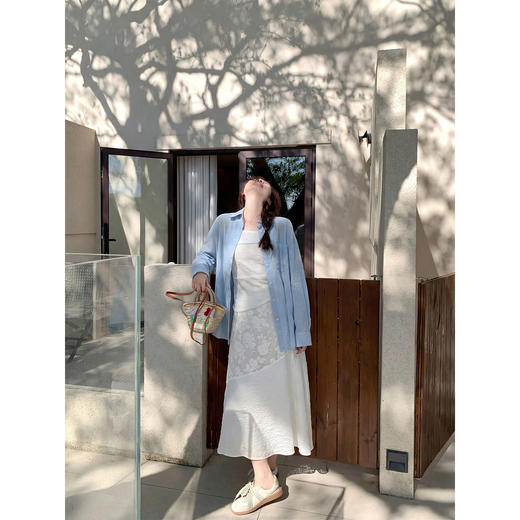 <曾小咸推荐>海边度假风白色吊带连衣裙【预售款，预计3-15天！！】 商品图2