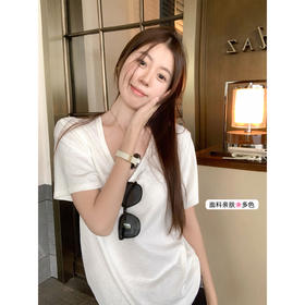 <曾小咸推荐>【4/8-4/9一件88折拍2件8折】宽松V领简约通勤短袖T恤上衣【预售款，预计3-15天！！】