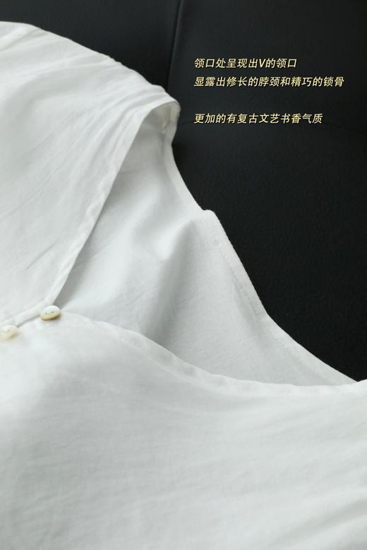 灵动飘逸 拂袖揽仙气 呼吸感七分袖苎麻v领刺绣衬衫 商品图11