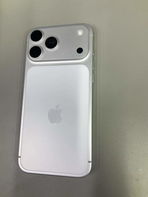 苹果17pro Max 256G 白 电池效率100 成色98新 在保334天 9100 商品图2