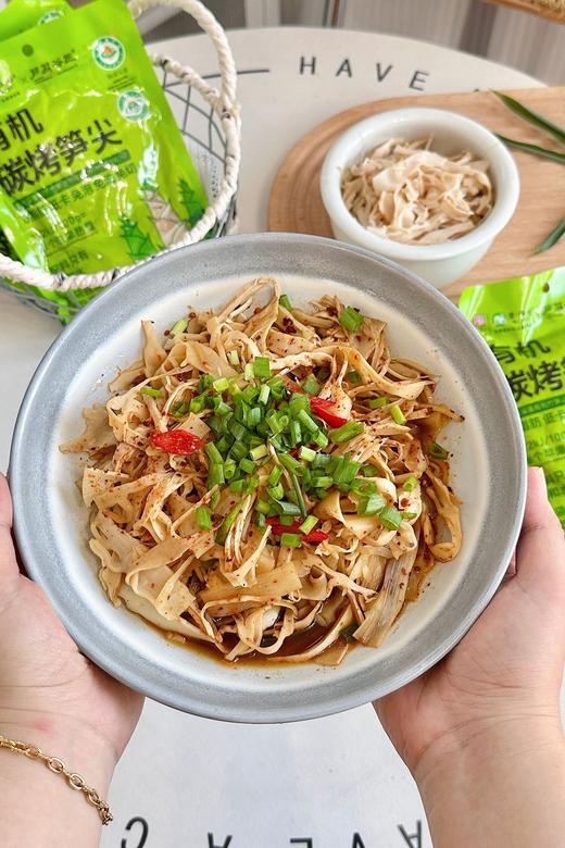 🌿北纬27°的鲜甜清新【登仙桥×芦芽谷匠有机炭烤笋尖】 选用中国农产品地理标志江西乐安竹笋，双有机认证 🍚免泡！免切！免洗！厨房小白也能轻松搞定  商品图2