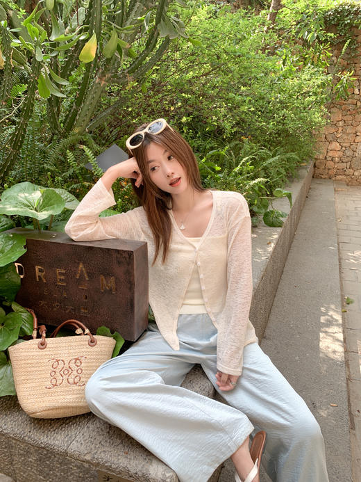 <曾小咸推荐>4.7现货秒杀 ！微信超特价！2色阔腿垂坠感休闲裤 日常159.99 立减90 秒杀69.99！！ 条纹短袖 秒杀59.99！！ 商品图5