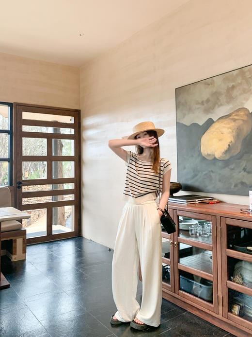 <曾小咸推荐>4.7现货秒杀 ！微信超特价！2色阔腿垂坠感休闲裤 日常159.99 立减90 秒杀69.99！！ 条纹短袖 秒杀59.99！！ 商品图11