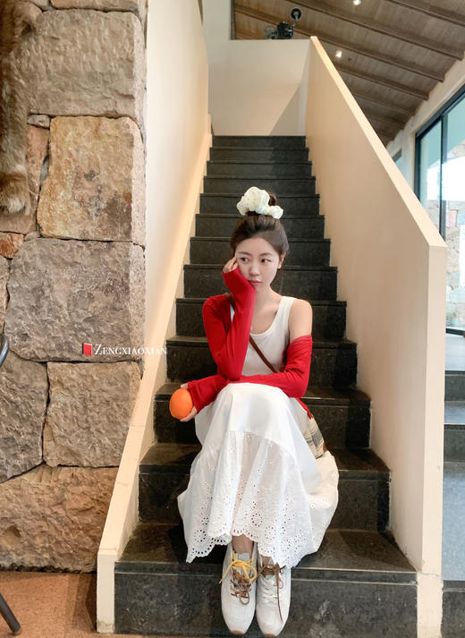 <曾小咸推荐>4.7现货秒杀 ！微信超特价！韩系下摆拼接镂空花边连衣裙 日常189.99 立减90 秒杀99.99！！ 商品图11