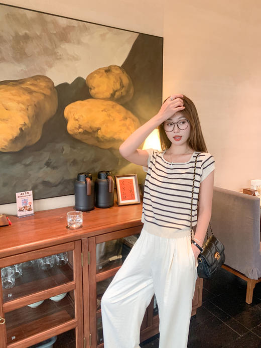 <曾小咸推荐>4.7现货秒杀 ！微信超特价！2色阔腿垂坠感休闲裤 日常159.99 立减90 秒杀69.99！！ 条纹短袖 秒杀59.99！！ 商品图10