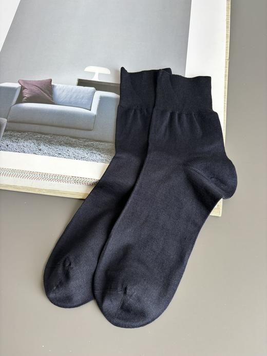 直发 出口日本的纯订单货，柜价115元/双 ，丝光棉的商务男袜子 商品图6