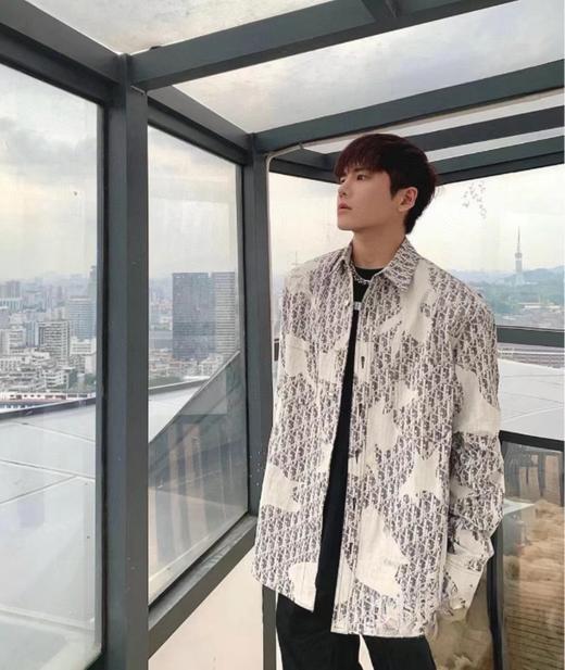 F040723春季新款满印涂鸦水洗牛仔衬衫男女同款休闲上衣外套 商品图12