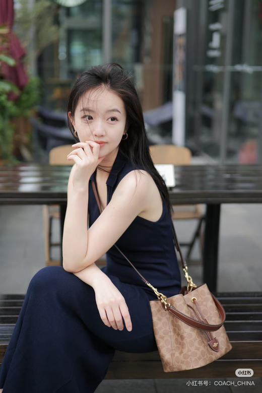 代购级 蔻驰𝐜𝐨𝐚𝐜.𝐡 𝗥𝗼𝘄𝗮𝗻𝗕𝘂𝗰𝗸𝗲𝘁
发财水桶包 商品图2