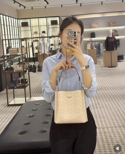 代购级 蔻驰𝗰𝗼𝗮𝗰.𝗵 𝗺𝗼𝗹𝗹𝗶𝗲𝟮𝟮茉莉水桶 〰️ 商品图1