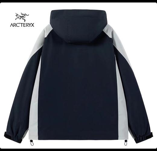 F040749休闲日常通勤男女同款透气软壳冲锋衣连帽外套 商品图3