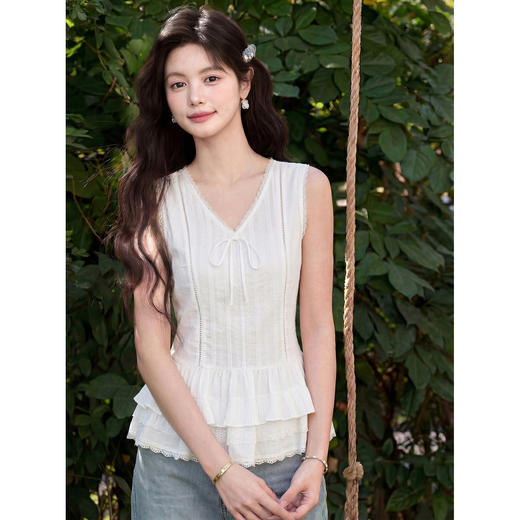 鹿向南「白色梦屿」杏色蕾丝背心吊带女夏季小众巨好看外穿小上衣 商品图0