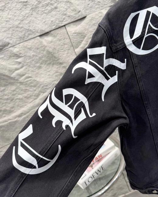 F040711春夏季新款做旧复古街头涂鸦背后梵文字母水洗牛仔外套 商品图5