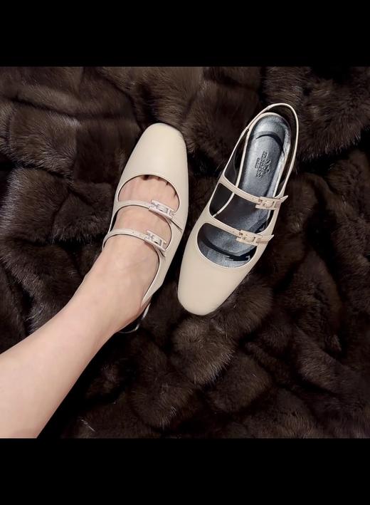 爱马仕 新款玛丽珍露跟凉鞋 商品图6