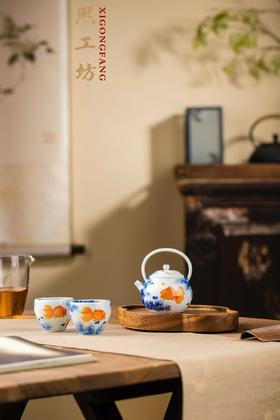 青花拓水矾红金鱼茶壶套组