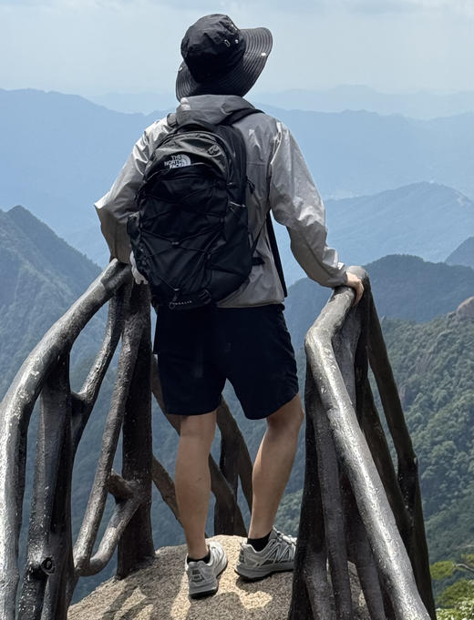 官w近2000❗️纯元。北面BOREALIS系列男女款双肩背包28L（售后时间：签收3天内，不合适及时申请） 商品图8