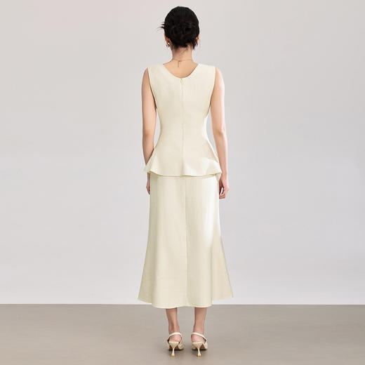 「高货wl」全新升级【铂金会员431/天猫579/差价148】(99046)洛诗琳2026气质名媛风钉珠无袖上衣+中长款半身裙两件套 商品图2