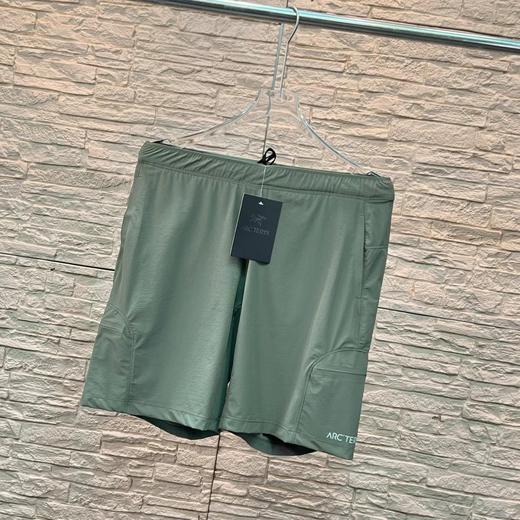 F040745夏季新款松紧拉绳设计冰丝速干透气户外休闲运动短裤 商品图6