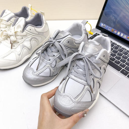 山系小弯月休闲鞋阿甘鞋 商品图6