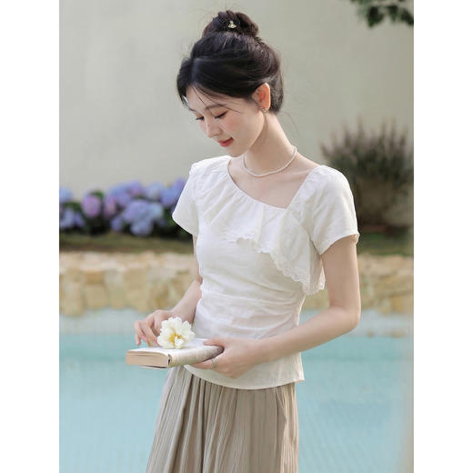 鹿向南「月光手书」法式荷叶边短袖衬衫女夏季别致设计感杏色上衣 商品图1