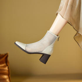 【预售5天】真皮网纱凉靴女夏季新款粗跟高跟短靴百搭显瘦透气镂空凉鞋CZ&C-2045