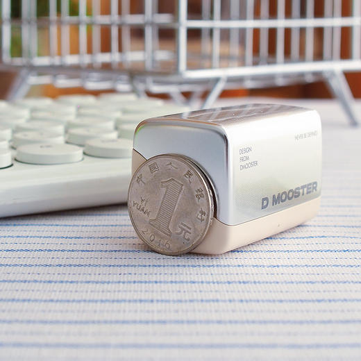 【4.6g超轻盈夹耳式蓝牙耳机 让耳朵自在放松】稳戴不掉 强劲回弹 不易变形 挂绳设计 解放双手 商品图9