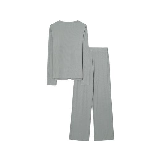 【积分换购不退货】伊芙丽绿色休闲针织家居服1E7101141Z 商品图1