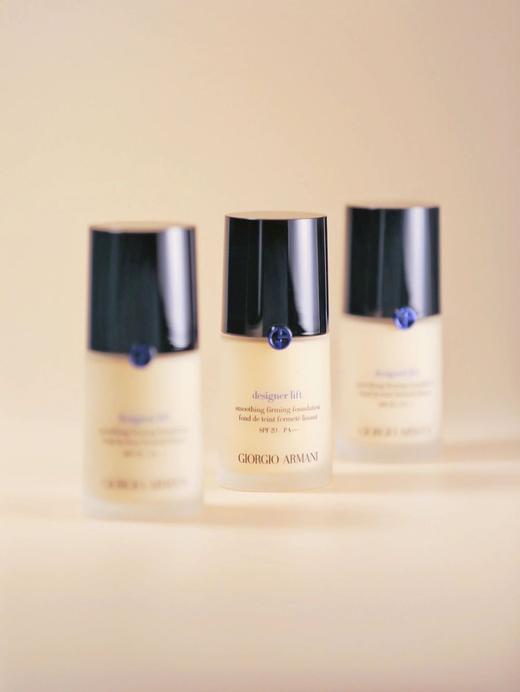 【限时特惠】Armani阿玛尼粉底液 权力红标/蓝标大师 10ml/瓶  2#/3# 持久不脱妆 商品图9