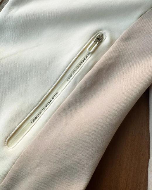 F040721春秋季女款拼接连帽开衫空气层面料轻盈柔软舒适女士针织运动外套 商品图5