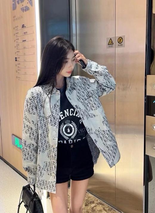 F040723春季新款满印涂鸦水洗牛仔衬衫男女同款休闲上衣外套 商品图9