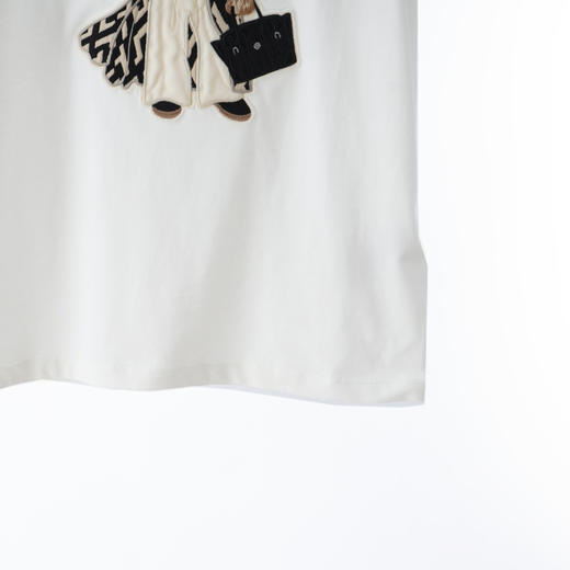 「自」全新升级【铂金会员183/天猫239/差价56】(14125)洛诗琳气质匹马棉T恤女2026夏季新款立体刺绣小熊短袖上衣 商品图3