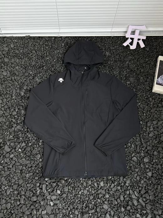 F040744户外运动休闲吸汗透气速干轻薄透气连帽梭织外套夹克防晒衣 商品图5