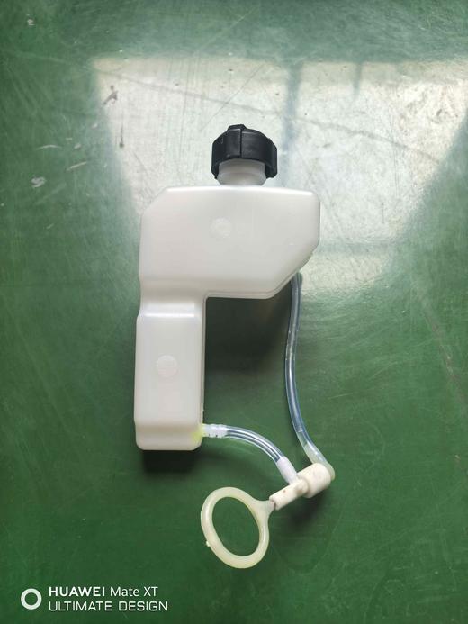 【货号04386】16寸双电池包锂电电链锯油壶油泵自动打油泵电链锯配件临海款16寸油壶 商品图3