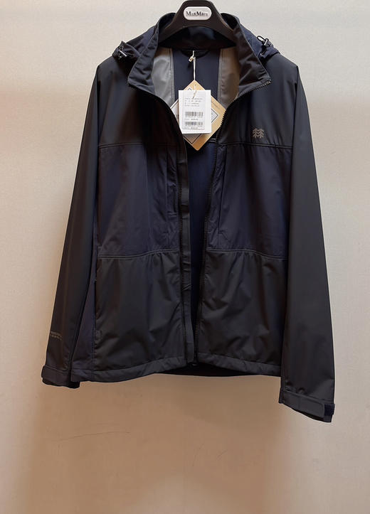 47-11 韩国尾单 两棵树 男士撞色软壳外套 春夏冲锋衣 轻柔轻薄 抗风挡雨 可拆卸连帽 商品图8