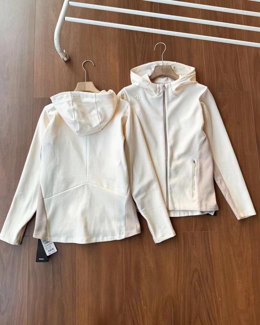 F040721春秋季女款拼接连帽开衫空气层面料轻盈柔软舒适女士针织运动外套 商品图1